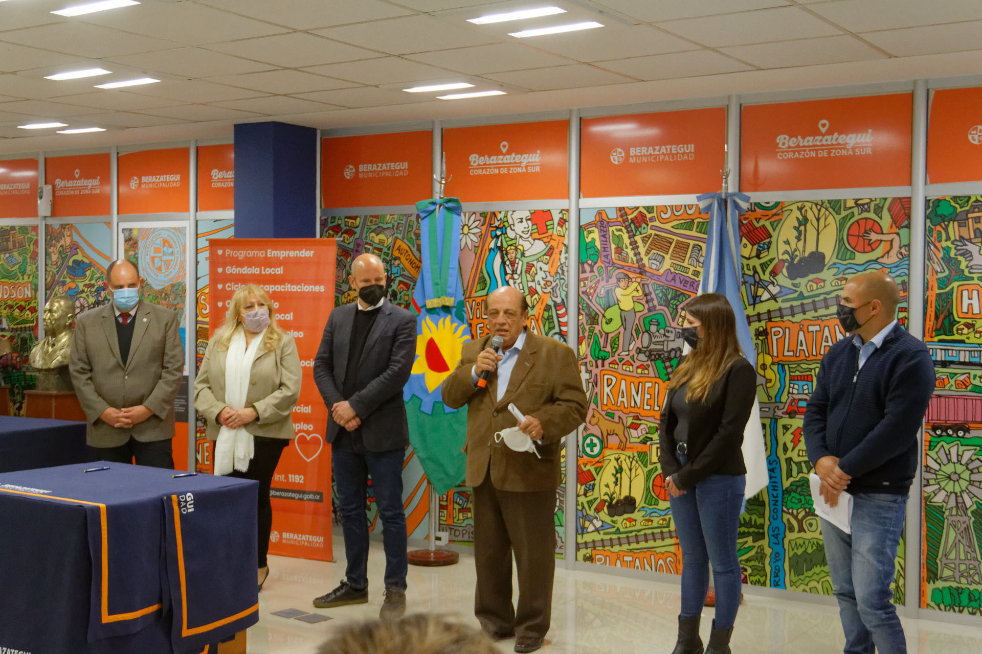 20220502_Firma_Convenio_Capacitacion_Empresas_Guillermo_Merediz_FS_48
